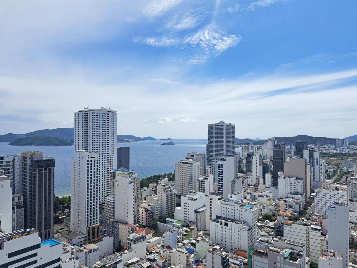 S Lux Apartment Virgo Nha Trang Bagian luar foto